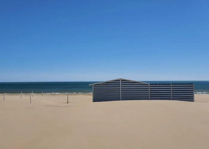 Maison Climatisee 2 Idealement Situee Semesterbostad