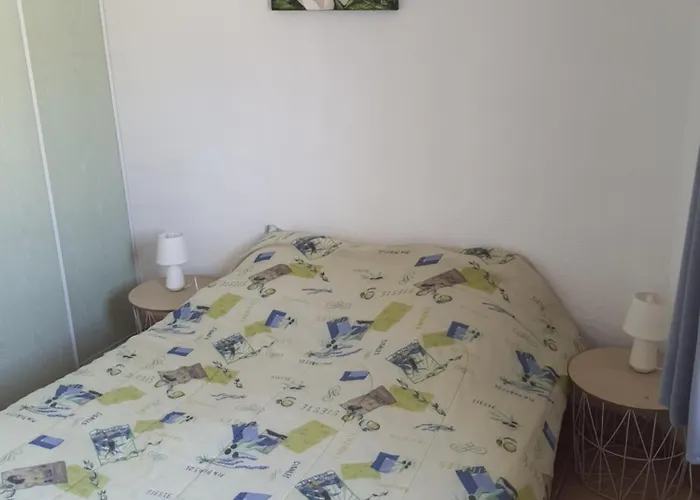 Semesterbostad Maison Climatisee 2 Idealement Situee *